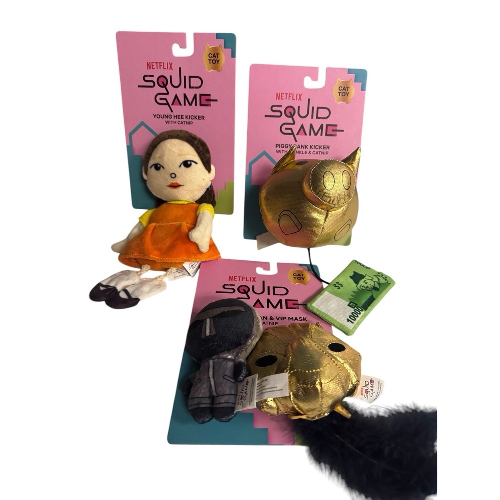 Squid Game Young Hee Kicker & 2PK Front Man/VIP Mask‎ Cat Toy Brand New